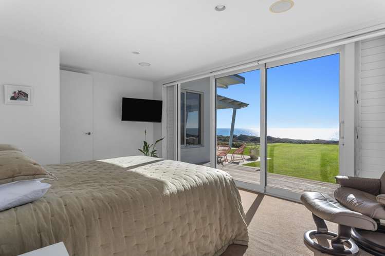 Te Wakanui Road Tirohanga_14