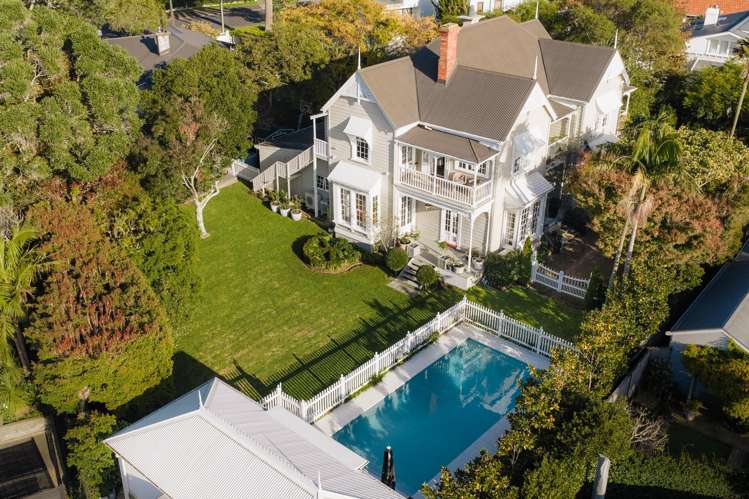 52 Hinemoa Street Birkenhead_24
