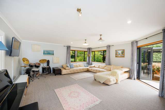 46 Turitea Road Fitzherbert_4