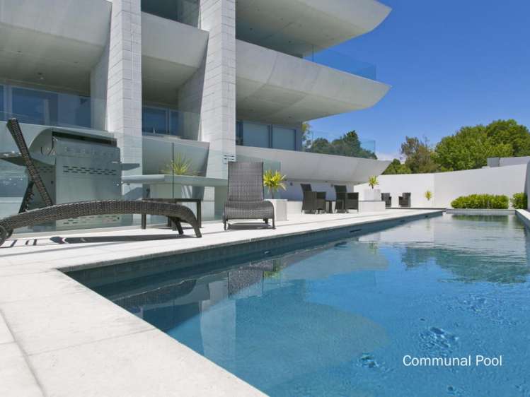 2/225 Lake Terrace Waipahihi_14