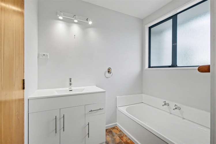 46A Cook Street Carters Beach_10