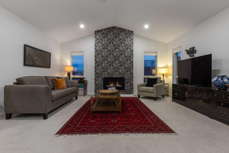 25 Phoenix Palms Grove Levin_6