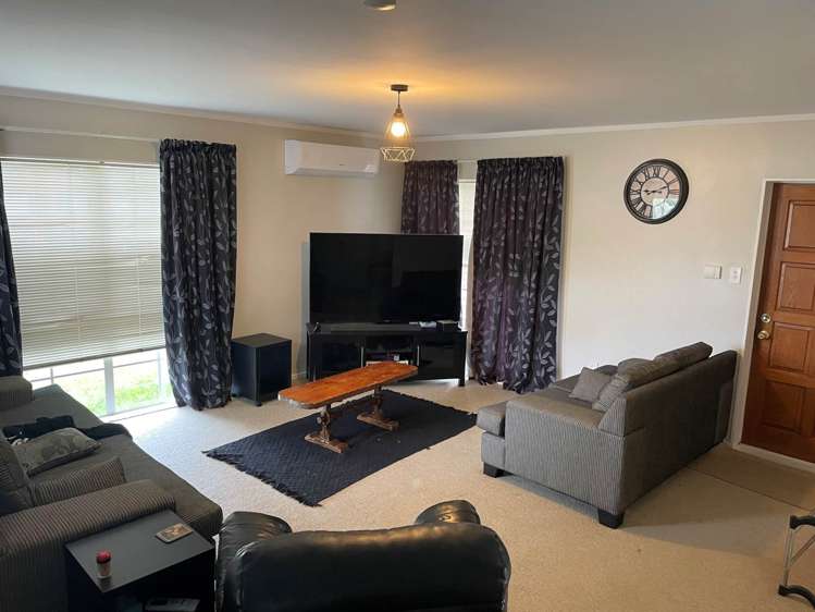 12 Settlers Cove Manurewa_2