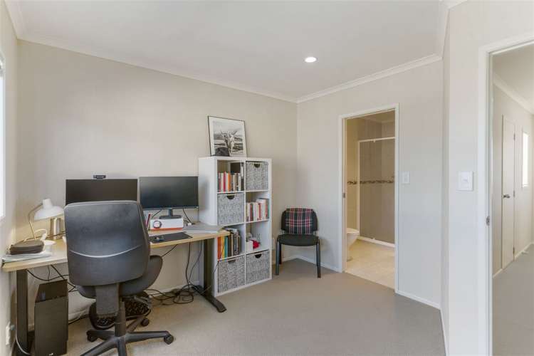 7 Skip Lane East Tamaki_18