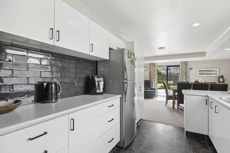 6 Tilburn Street Halfway Bush_6