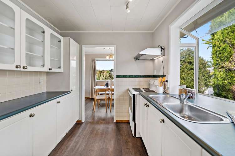 1/19 Glastron Place Bayview_11