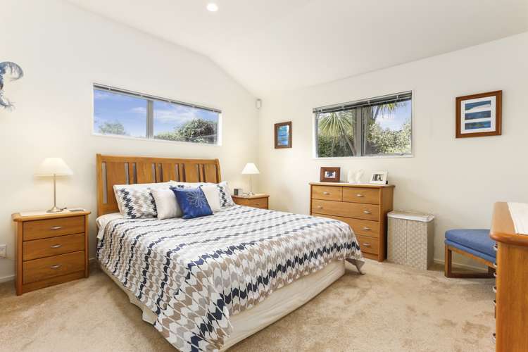 140b Titirangi Road New Lynn_8