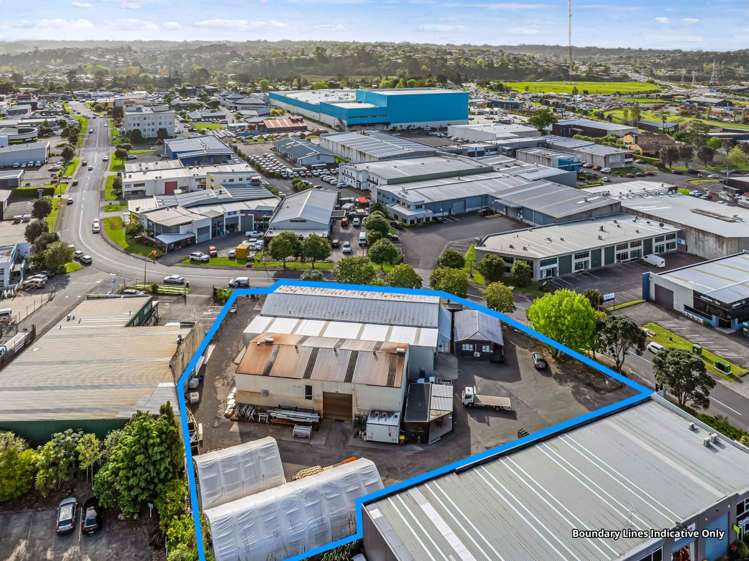 14-16 Paramount Drive Henderson_15