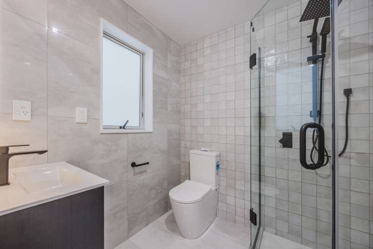 2/233 Great South Road Manurewa_14