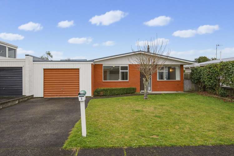 5 Parker Avenue Levin_27