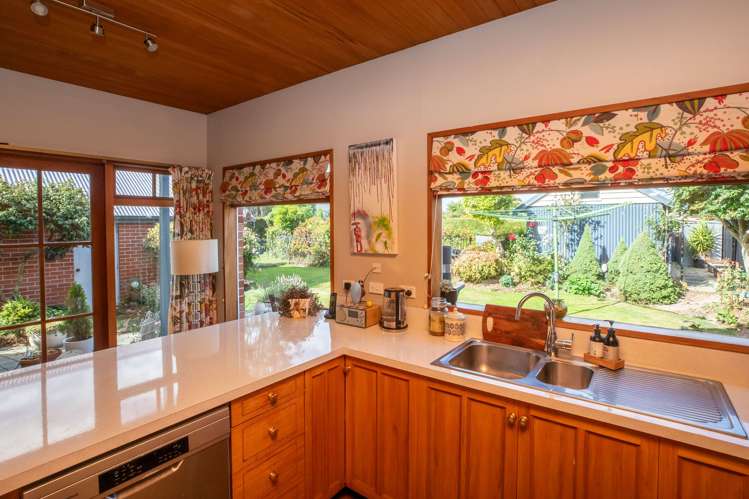 19 Broadway Avenue Highfield_11