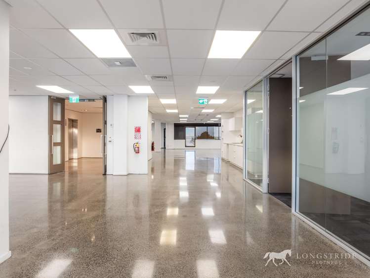 100 Carlton Gore Road Newmarket_8