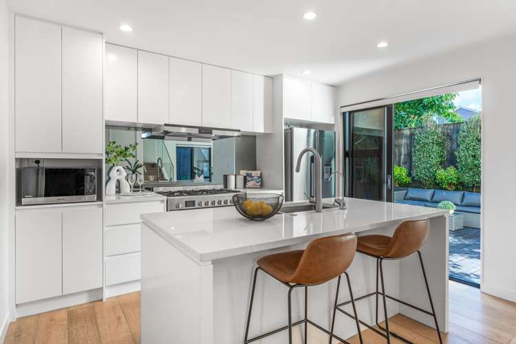 4D Rosedale Avenue Mt Eden_12