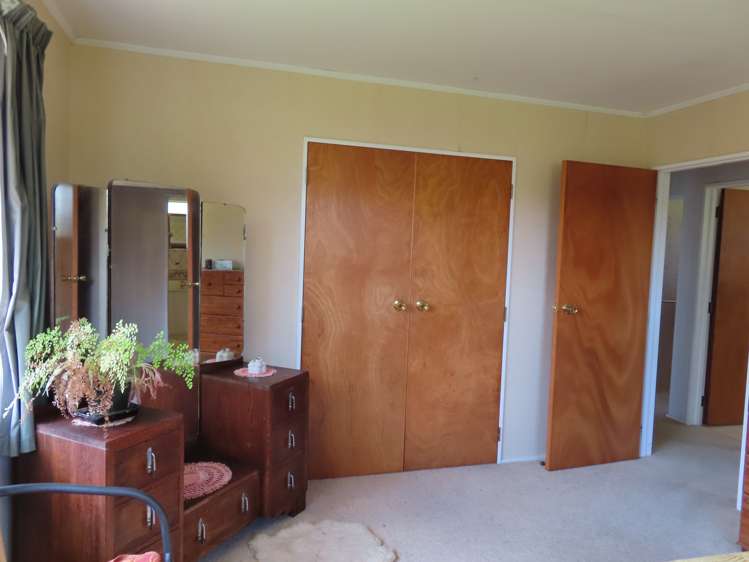 34 Short Road Pahiatua_7