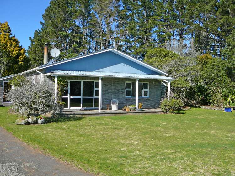 168 Cross Road Lepperton_12