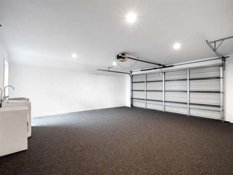 2/200 Wainoni Road Avondale_15