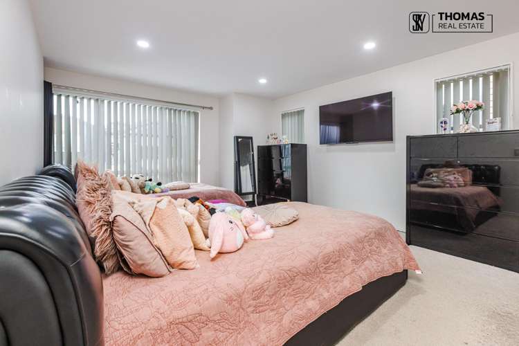 17 CARRYGAWLEY ROAD Manukau City_12