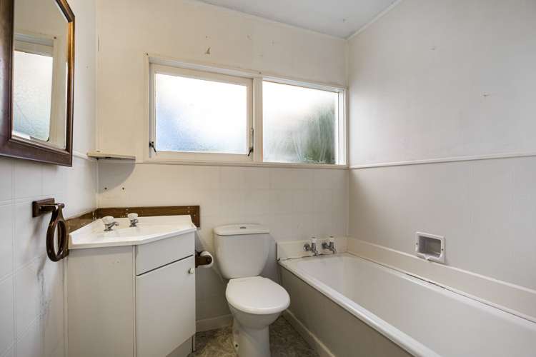 224 Glengarry Road Glen Eden_11