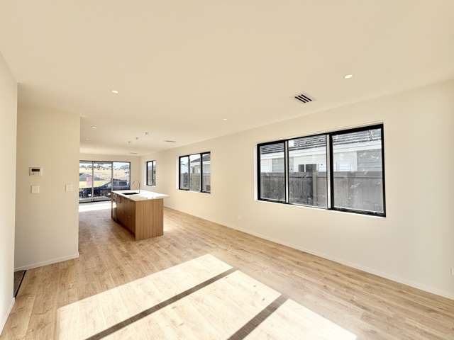 23 Tukutata Crescent Milldale_4