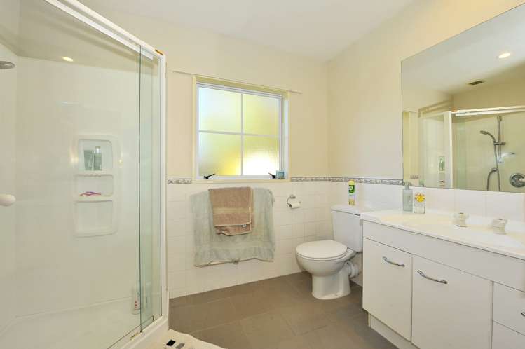 52 Regent'S Park Drive Casebrook_10