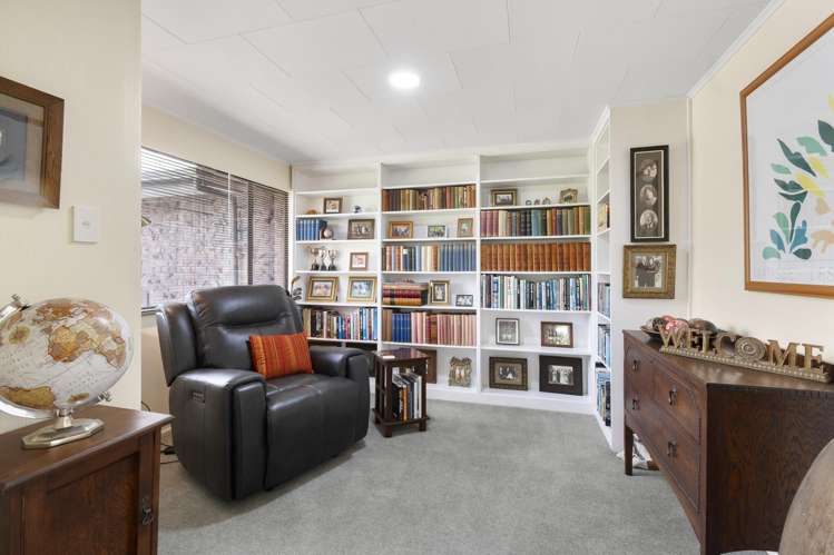 18 Clifton Terrace Fitzherbert_24