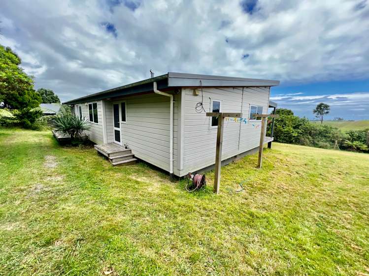 724a Ruapuke Road Raglan_13