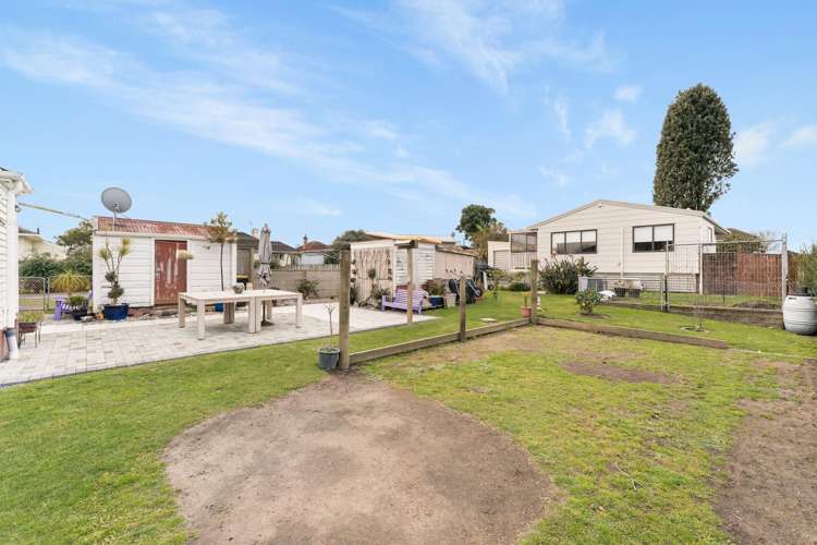 29 Twentythird Avenue Gate Pa_12