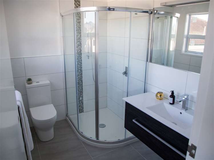 89 Nevay Road Miramar_14