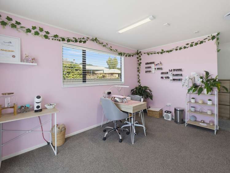 16 Saint James Avenue Richmond_15