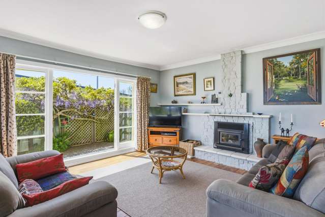 74A Raumati Road Raumati Beach_2