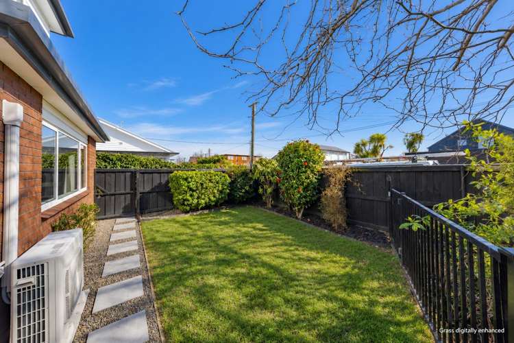 144 Mays Road Saint Albans_17