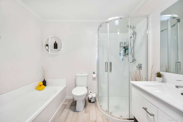 14 Whakawhiti Loop Avondale_13