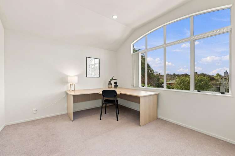 6 San Ambrosio Rise Henderson_10