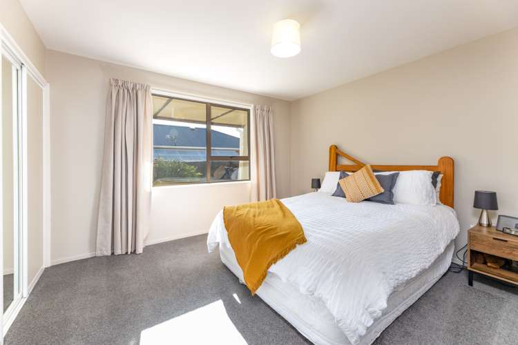 38 Millstream Drive Lincoln_9