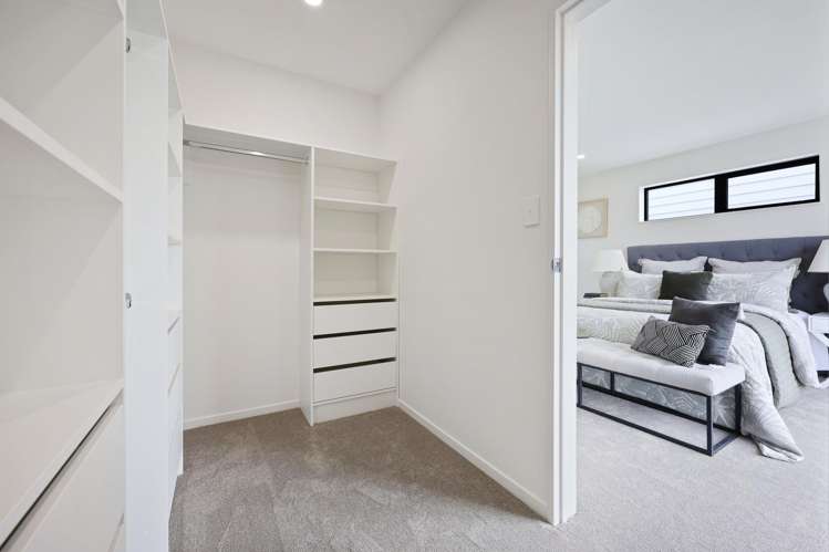 12B Butley Drive Farm Cove_21