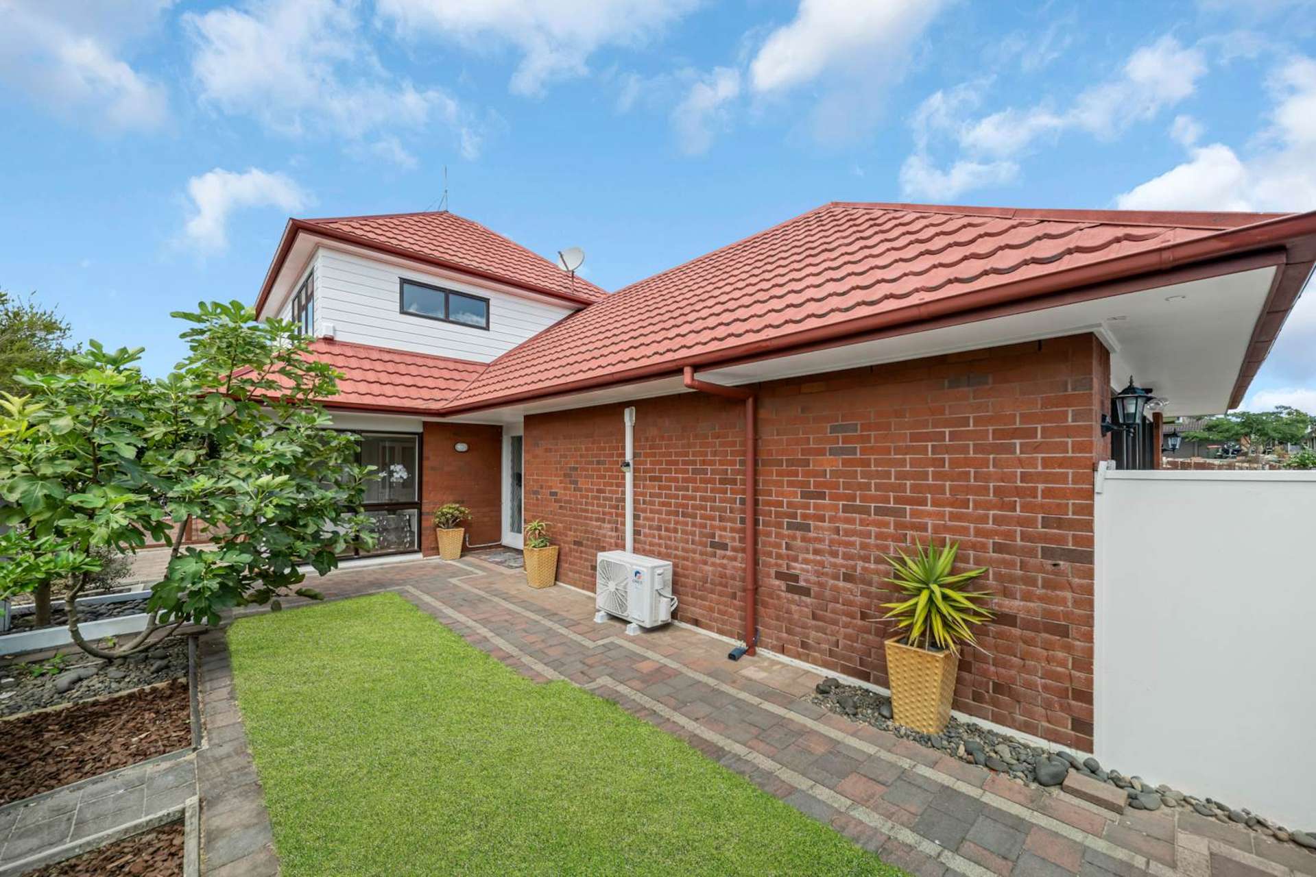 1/4 Crescent Hills Court Northpark_0