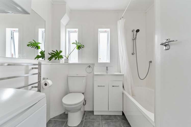 9c Emmett Street Herne Bay_6