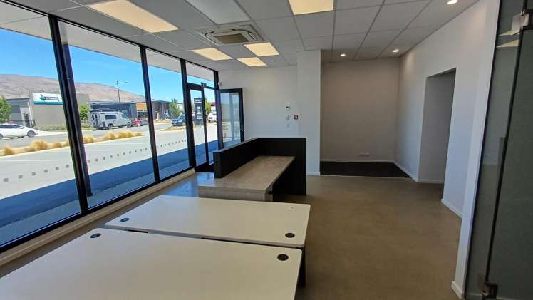 7 McCormick Street Wanaka_8