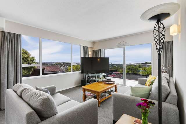 2/119 Glamorgan Drive Torbay_1