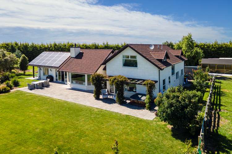 260 Spur Road Hadlow_28