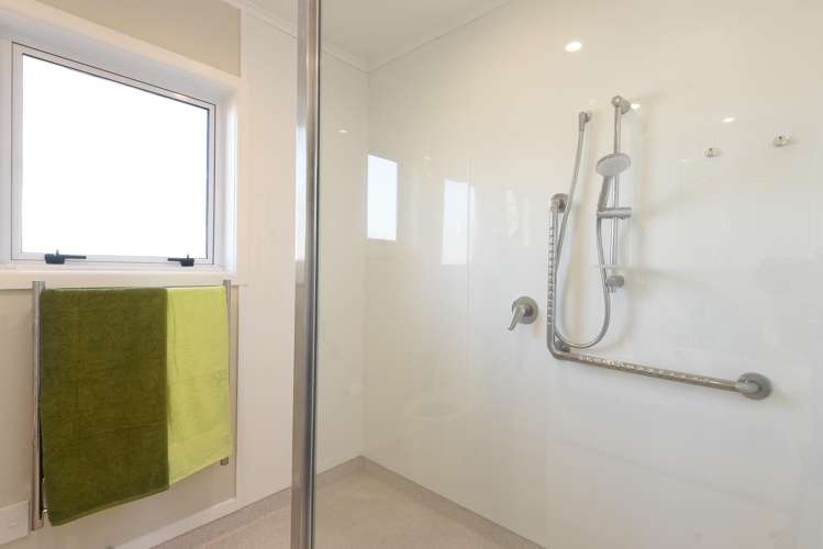 8 Allan Street Glenholme_4