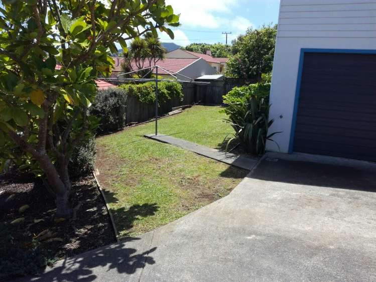 20 Ridgeway Drive 11601_10