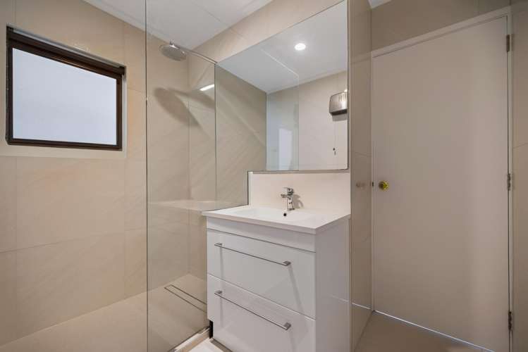8a Huff Street Queenstown_10