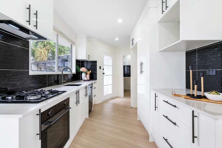 17 Nan Place Pakuranga Heights_4