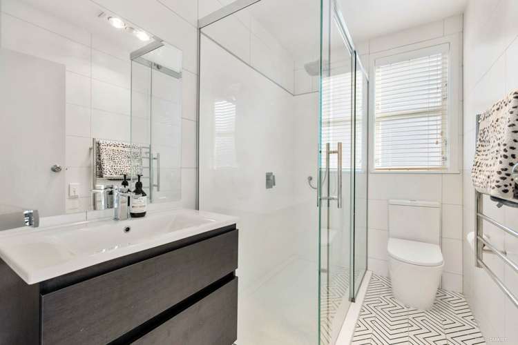 33 Kenneth Avenue Sandringham_10