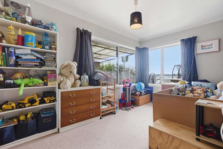 47 Baycroft Avenue Parkvale_5