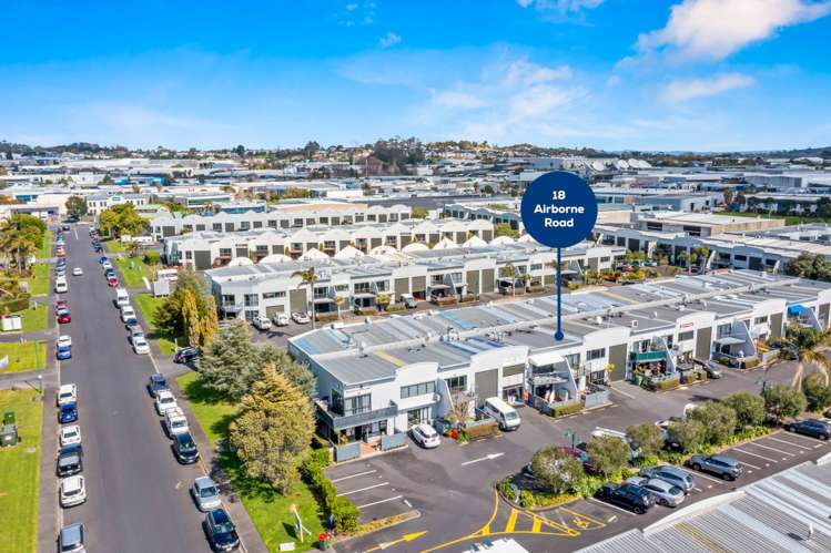 Unit 4/18 Airborne Road Rosedale_1