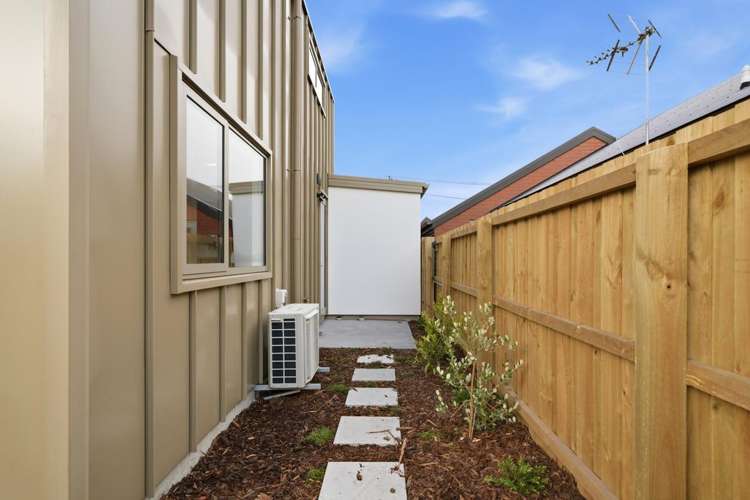 1-4/39 Antigua Street Addington_14