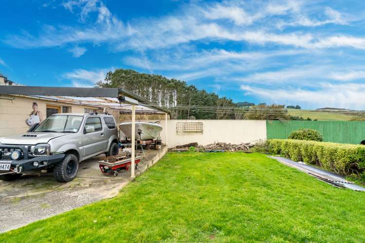 198 Highcliff Road Shiel Hill_23