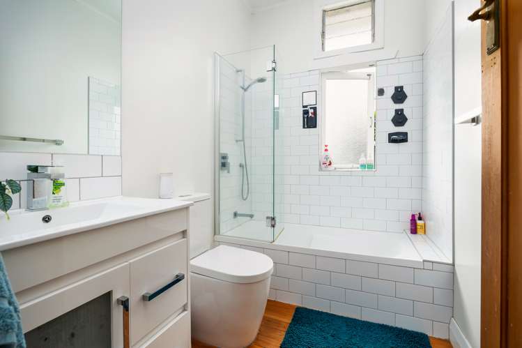 6 Phyllis Street Mount Albert_18